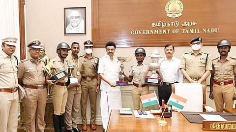குதிரையேற்ற சாம்பியன்ஷிப்பில் வாகைசூடிய தமிழக காவல்துறை: முதல்வர் ஸ்டாலின் வாழ்த்து