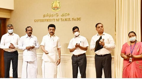 கோயம்பேட்டில் ரூ.2 கோடி செலவில் பணியாளர்கள் ஓய்வுக்கூடம், சிற்றுண்டியகம்: முதல்வர் ஸ்டாலின் திறந்து வைத்தார்