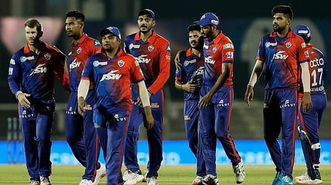 IPL 2022 | இந்திய விளையாட்டு வீரர்களின் நலனுக்காக ஜெர்சியை ஏலம் விட்டு நிதி திரட்டும் டெல்லி அணி