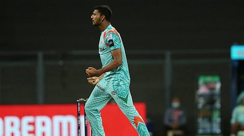 IPL 2022 | மோசின் கான் வேகத்தில் வீழ்ந்த பேட்ஸ்மேன்கள் - டெல்லியை தோற்கடித்த லக்னோ