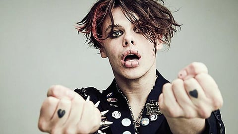 இ-பாய், இ-கேர்ள் கலாச்சாரம் தெரியுமா?