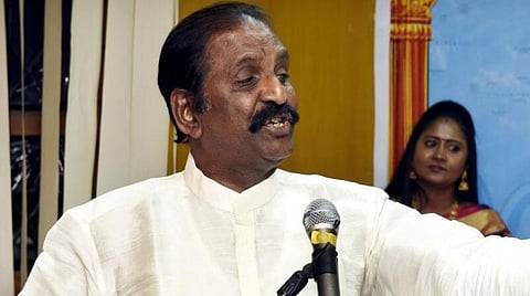 '100 பாடல்களுக்கே சொந்த தீவு, ஆனால் 7,500 பாடல்கள் எழுதியும் காத்திருப்பு' - கவிஞர் வைரமுத்து ஆதங்கம்