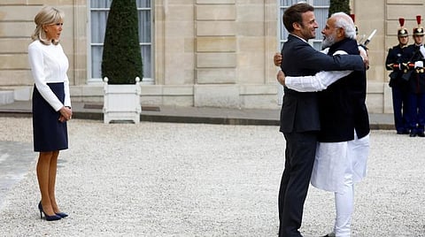 ‘‘மக்கள் பலி; உக்ரைன் போரை நிறுத்த வேண்டும்’’- பிரான்ஸில் பிரதமர் மோடி- மேக்ரான் கூட்டறிக்கை