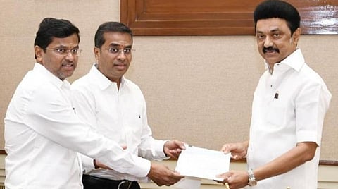 இலங்கை நிவாரண நிதி: ஜிஆர்டி ஜுவல்லரி சார்பில் ரூ.50 லட்சம் வழங்கல்