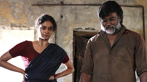 முதல் பார்வை | சாணிக் காயிதம் - ரத்தம் தெறிக்க தெறிக்க ஒரு பழிவாங்கல் படலம்