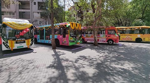 வியத்தகு ரிசல்ட் தந்த புனே ‘பஸ் டே’ - கொண்டாட்டங்களும் சலுகைகளும்!