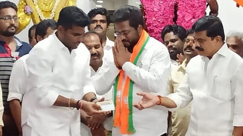 “என்னை திமுக ஒதுக்கியது ‘கனிமொழி ஆதரவாளர்’ என்பதால் மட்டும் அல்ல...” - பாஜகவில் இணைந்த சூர்யா சிவா சிறப்புப் பேட்டி