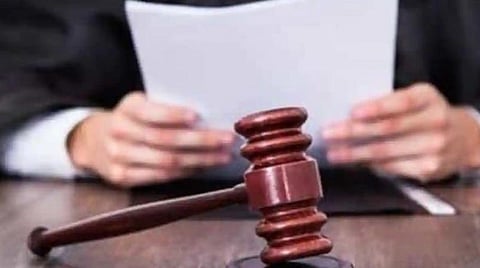 திருமணப் பலாத்காரம் குற்றமா, இல்லையா நீதிபதிகள் முரண்பாடு