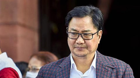 லட்சுமணன் கோடு மீறக் கூடாது: சட்ட அமைச்சர் ரிஜிஜு கருத்து