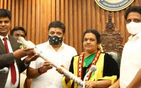‘ஆக்டிங்’ மேயராக கணவர்? - தொடர் சர்ச்சையில் சிக்கும் மதுரை மாநகராட்சி மேயர்