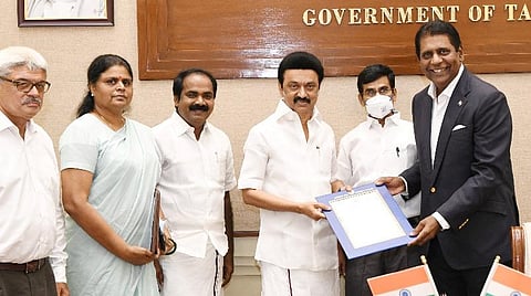 சர்வதேச மகளிர் டென்னிஸ் சென்னையில் நடைபெறுகிறது - முதல்வர் ஸ்டாலின் ஒப்புதல் கடிதம் வழங்கினார்