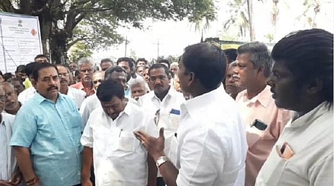 அழைப்பிதழ் இல்லை, பேனர் இல்லை, மரியாதையும் இல்லை - புதுச்சேரி பாஜக அமைச்சர் புலம்பல்