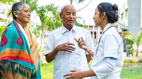 துடிக்கும் தோழன் 4 | விதிமீறச் செய்யும் அன்பு