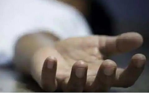 ராசிபுரம் | பிரிந்து வசிக்கும் பெற்றோர் வேதனையில் 17 வயது மகன் தற்கொலை