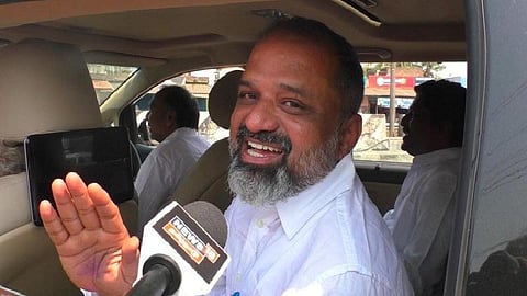 ராஜீவ் காந்தி கொலை வழக்கில் பேரறிவாளன் விடுதலை: உச்ச நீதிமன்றம் தீர்ப்பு