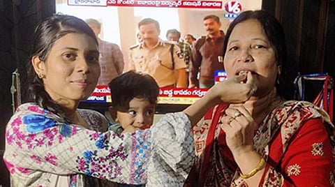 நிகத் ஜரீனை குத்துச்சண்டை வீராங்கனையாக வளர்த்தது ஒருபோதும் எளிதாக இருந்ததில்லை - மனம் திறக்கும் பெற்றோர்