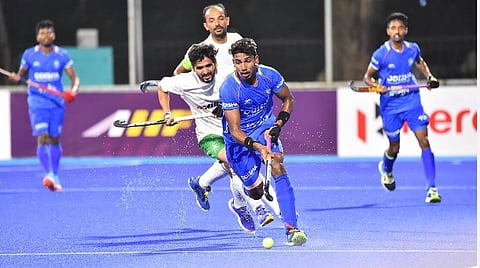 ஆசிய ஹாக்கி கோப்பை 2022 | தமிழக வீரர் கார்த்தியின் முதல் கோல்... இந்தியா vs பாகிஸ்தான் போட்டி டிரா