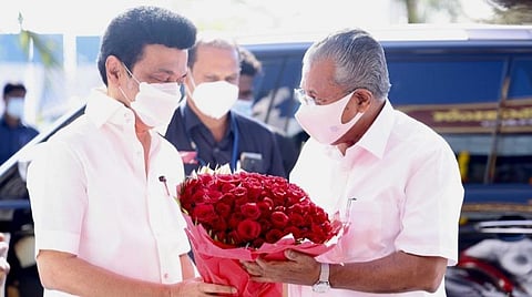 கேரள முதல்வர் பினராயி விஜயனுக்கு தமிழக முதல்வர் பிறந்தநாள் வாழ்த்து