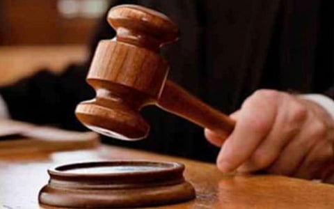 கோவை மாவட்ட நுகர்வோர் குறைதீர் ஆணையத்தில் நிலுவையில் உள்ள வழக்குகள் வேறு மாவட்டங்களுக்கு மாற்றம்: மூன்று மாதங்களுக்குள் விசாரித்து தீர்ப்பு வழங்க உத்தரவு