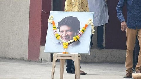 காற்றில் கலந்த கானம்... விடைபெற்றார் கேகே... - மும்பையில் உடல் தகனம்