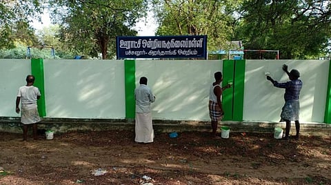 புதுக்கோட்டை பச்சலூர் அரசுப் பள்ளியை தயார்படுத்தும் பணி தீவிரம்: முதல்வர் வருவார் என எதிர்பார்ப்பு