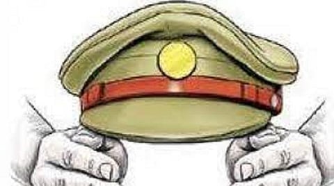 சேலம்: 7 வயது மகனுக்கு பைக் ஓட்ட கற்றுக்கொடுத்த மெக்கானிக் மீது வழக்கு