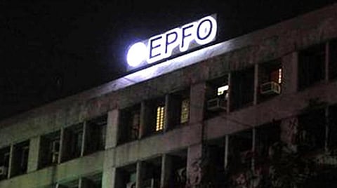 42 ஆண்டுகளில் இல்லாத அளவுக்கு பிஎப் வட்டி குறைப்புக்கு மத்திய அரசு ஒப்புதல் - ராகுல் காந்தி கண்டனம்