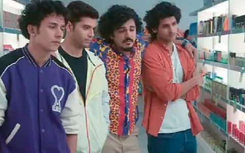 பெண்களை இழிவுபடுத்தும் சென்ட் விளம்பரம் - தகவல் ஒலிபரப்பு அமைச்சகம், போலீஸுக்கு டெல்லி மகளிர் ஆணையம் நோட்டீஸ்