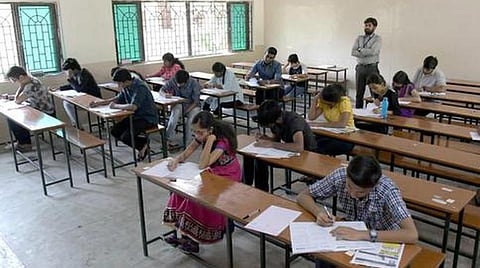 நீட் & ஜேஇஇ தேர்வுக்கு ஆன்லைன் மூலமாக லீப் அகாடமியில் பயிற்சி பெற மாணவர்கள் தேர்வு