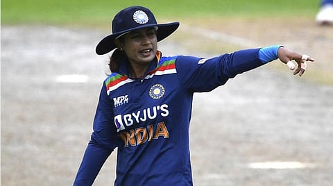 “வரும் தலைமுறைக்கு முன்மாதிரி, அந்த வட்ட வடிவ தொப்பி...” - ஓய்வு அறிவித்த மிதாலியை சிறப்பித்த நெட்டிசன்கள்