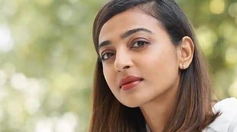 'என் மூக்கை சர்ஜரி மூலம் மாற்றச் சொன்னார்கள்' - ராதிகா ஆப்தே