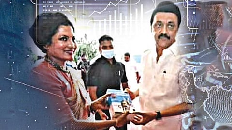 முதல்வருக்கு பரிசாக அளிக்கப்பட்ட நூலை முன்வைத்து பாஜக ‘சர்ச்சை’ - அறியாமையா, அரசியல் ஆதாயமா?