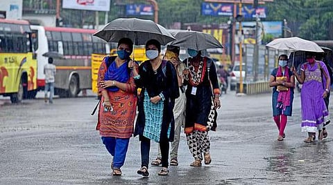 தமிழகத்தில் 4 நாட்களுக்கு மிதமான மழை