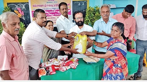 தமிழகத்தில் முதன்முறையாக திருச்சி பள்ளியில் ‘காலை உணவு வங்கி’ தொடக்கம்