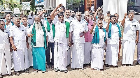 திருச்சி | விவசாயத்துக்கு ஒருநாளில் 16 மணிநேரம் மும்முனை மின்சாரம் வேண்டும்: விவசாயிகள் குறைதீர் கூட்டத்தில் வலியுறுத்தல்