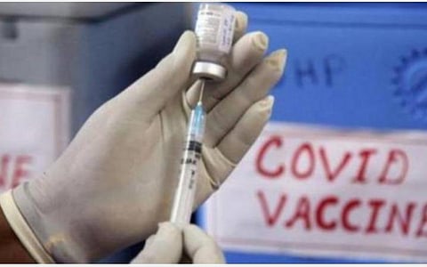 கரோனா பாதிப்பு அதிகரிப்பதால் 18 லட்சம் பேர் பூஸ்டர் தடுப்பூசி செலுத்திக்கொள்ள வேண்டும்: பொது சுகாதாரத் துறை இயக்குநர் அறிவுறுத்தல்