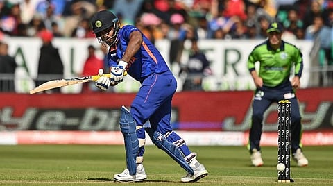 IND vs IRE | சஞ்சு சாம்சன் விளையாடுகிறார் என ஹர்திக் சொன்னதும் ஆரவாரம் செய்த ரசிகர்கள்: கவனம் ஈர்க்கும் வீடியோ