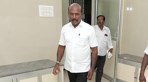 தடுப்பூசி செலுத்தி ஓராண்டுக்குப் பின் எதிர்ப்புசக்தி குறைகிறது - பூஸ்டர் தவணை அவசியம் என அமைச்சர் அறிவுறுத்தல்