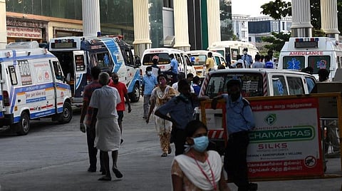 சுகாதாரமற்ற நிலையில் ராஜீவ்காந்தி பொது மருத்துவமனை அம்மா உணவகம்: மாநகராட்சிக்கு RMO கடிதம்