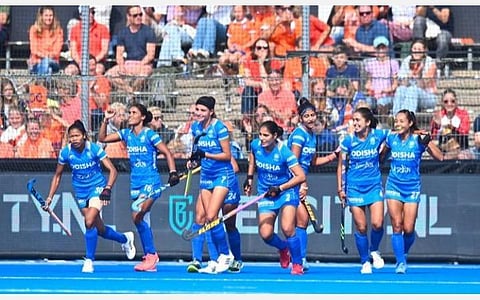 2022 மகளிர் ஹாக்கி உலகக் கோப்பை | இங்கிலாந்து அணிக்கு எதிரான போட்டியை சமன் செய்த இந்தியா