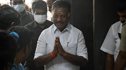 ஜூலை 11-ல் அதிமுக பொதுக்குழுவை திட்டமிட்டபடி நடத்த உச்ச நீதிமன்றம் அனுமதி - ஓபிஎஸ் மனு மீது இன்று விசாரணை