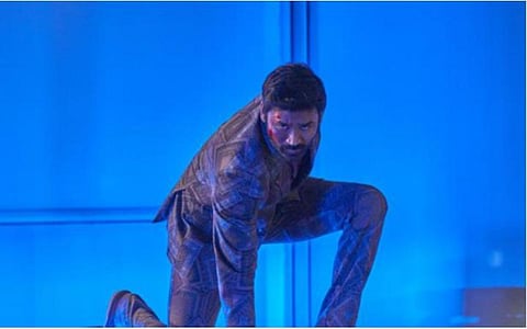 ‘மொத்த ஷோவையும் வசப்படுத்திய தனுஷ்’ - ‘தி கிரே மேன்’ சிறப்புக் காட்சிக்குப் பின் விமர்சகர்கள் பாராட்டு