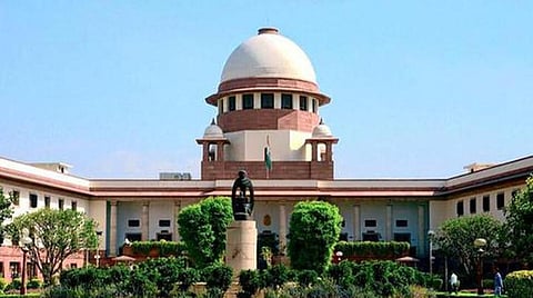 உச்ச நீதிமன்ற உத்தரவு பற்றிய விமர்சனம்: முன்னாள் உயர் அதிகாரிகள், நீதிபதிகள் குழு கண்டனம்