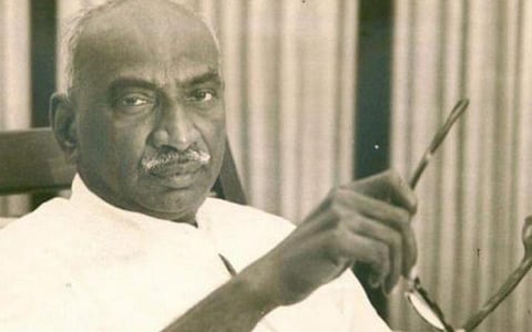 காமராஜர் ஆட்சி எப்படித் தனித்துவம் பெற்றது?