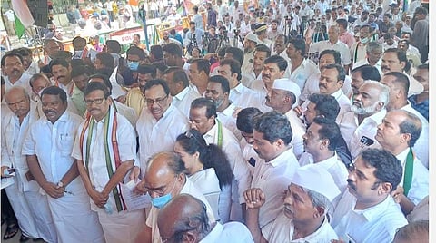 அமலாக்கத்துறையைக் கண்டித்து போராட்டம்: காங்கிரஸ் கட்சியினர் மீது வழக்குப்பதிவு