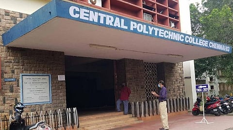 பாலிடெக்னிக் கல்லூரி மாணவர் சேர்க்கை - 2-ம் சுற்று விண்ணப்பப் பதிவு தொடக்கம்