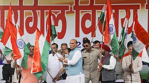 பாகிஸ்தான் ஆக்கிரமிப்பு காஷ்மீர் இந்தியாவின் ஒருங்கிணைந்த பகுதி: பாதுகாப்புத் துறை அமைச்சர் திட்டவட்டம்