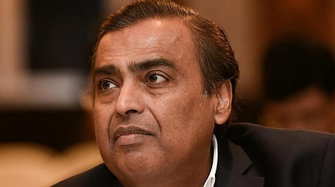 முகேஷ் அம்பானிக்கு லாபத்தை அள்ளித் தரும் பெட்ரோலிய சுத்திகரிப்பு தொழில்: மொத்த வருவாயில் 72%