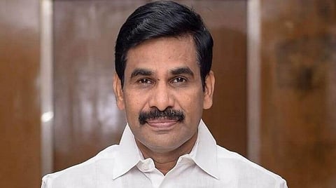 சுற்றுலா தொழில் வளர்ச்சியடைய வாகன ஓட்டுநர்களுக்கு தலைமைச் செயலர் அறிவுரை