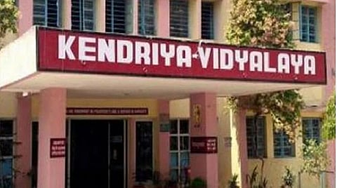 கே.வி. பள்ளிகளில் 12,000 பணிகள் காலி